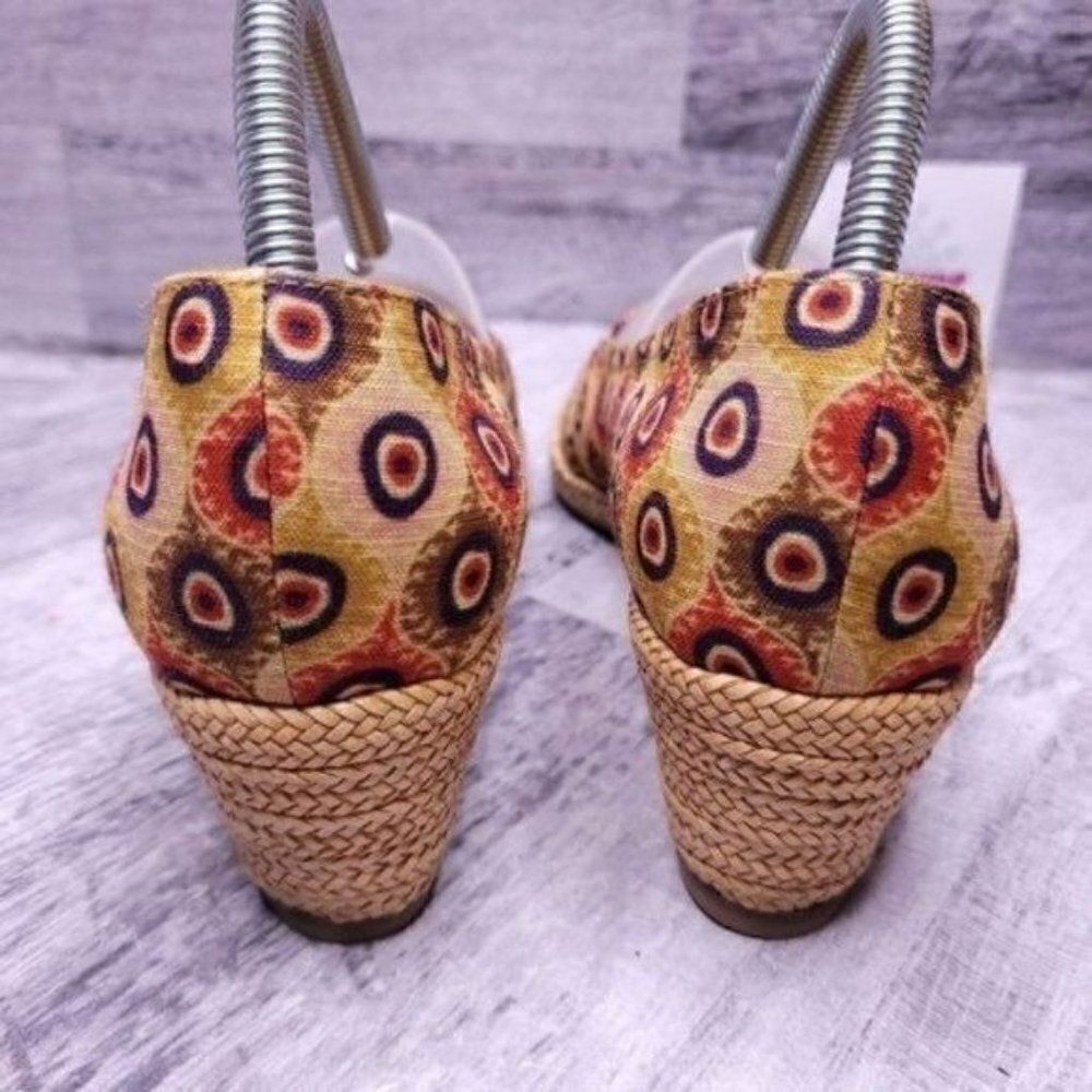 Stuart Weitzman Theodora & Callum Printed Peep To… - image 4